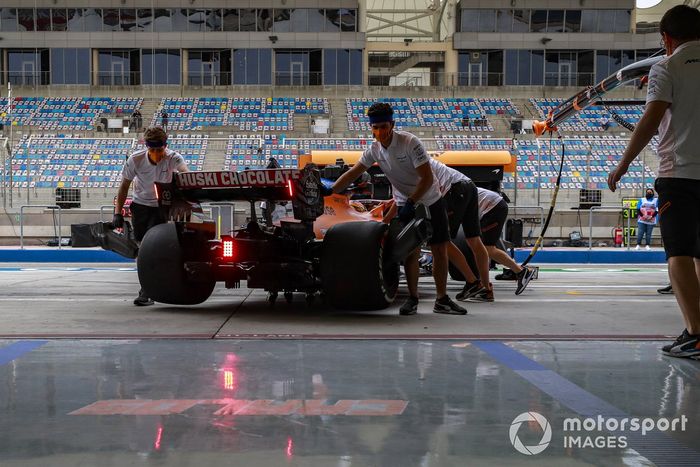 Carlos Sainz Jr., McLaren MCL35