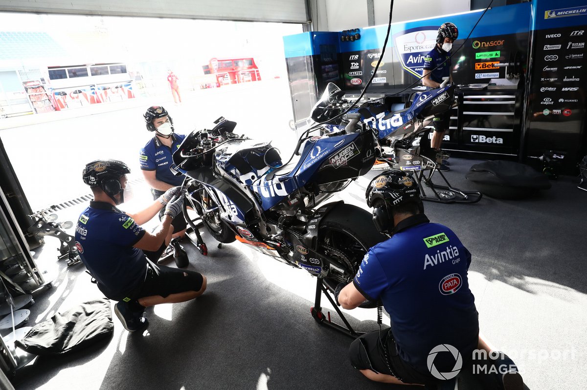 Enea Bastianini, Esponsorama Racing pit box