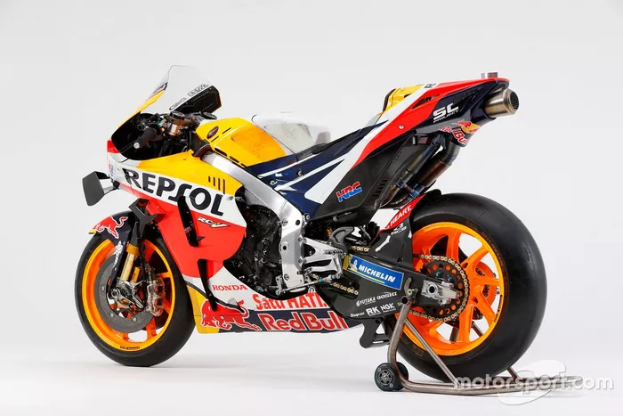 RC213V (Alex Marquez) 2020 fotos de estudio