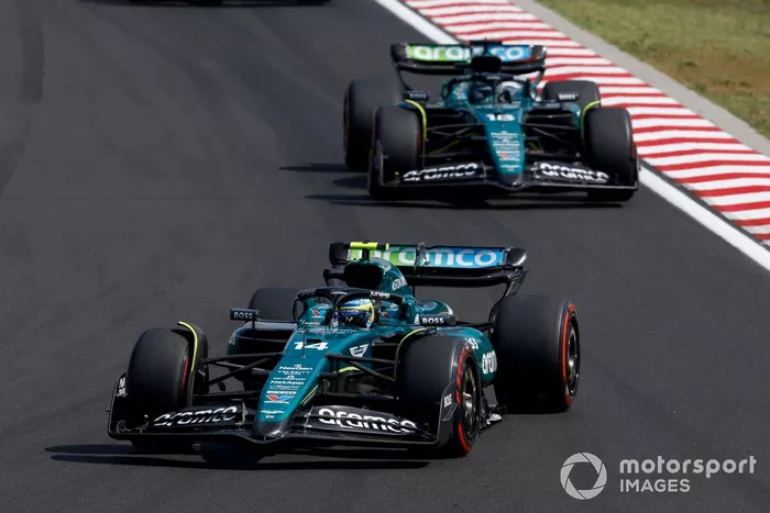 Fernando Alonso, Aston Martin AMR24, Lance Stroll, Aston Martin AMR24