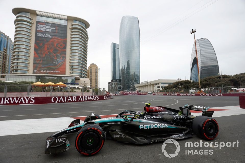 Lewis Hamilton, Mercedes F1 W15
