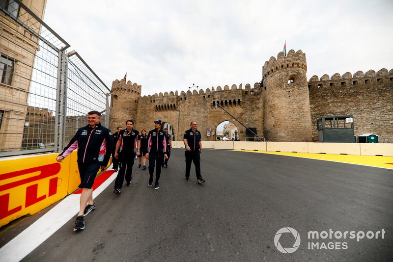 Lance Stroll, Racing Point walks the track with his engineers