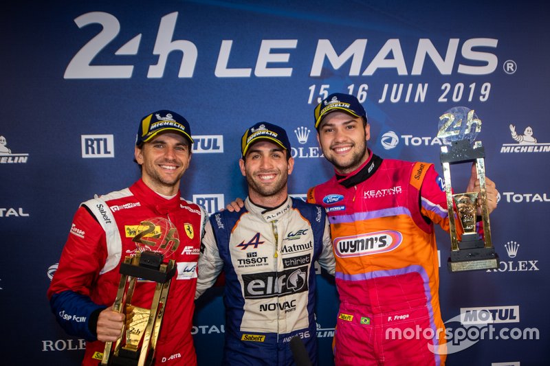 Daniel Serra, André Negrão e Felipe Fraga, vencedores das 24 Horas de Le Mans