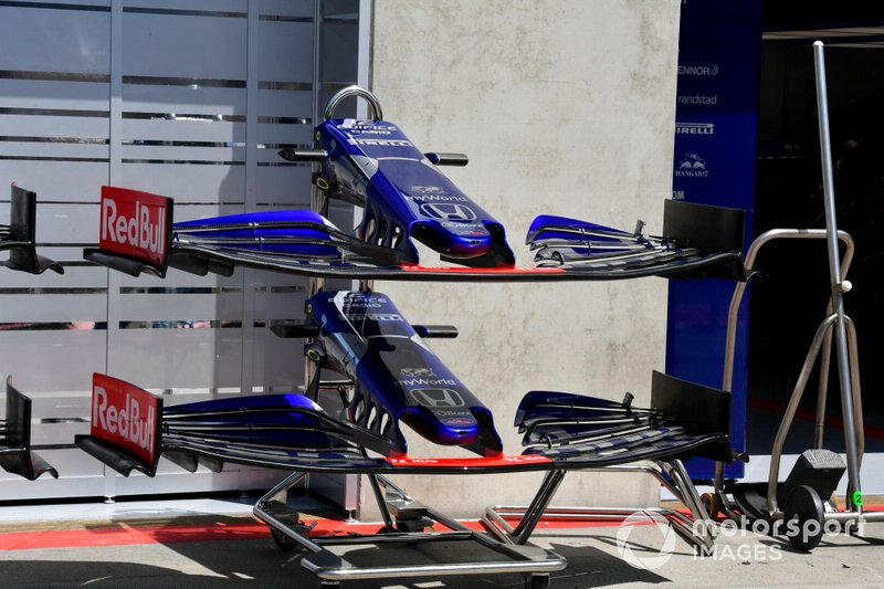 Alerón delantero del Toro Rosso STR14