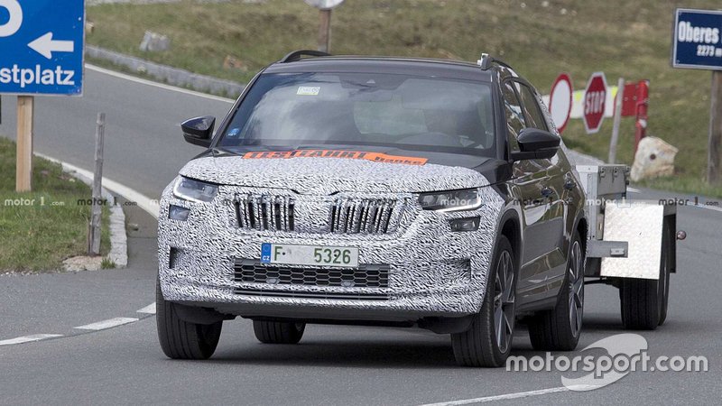 Шпигунське фото оновленого Skoda Kodiaq 2020 року