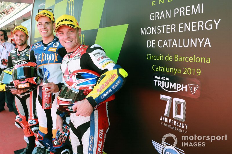 Polesitter Augusto Fernandez, 2. Tom Lüthi, 3. Sam Lowes