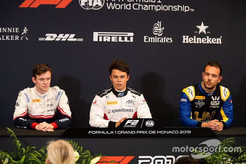 Polesitter Nyck De Vries, 2. Luca Ghiotto, 3. Callum Ilott