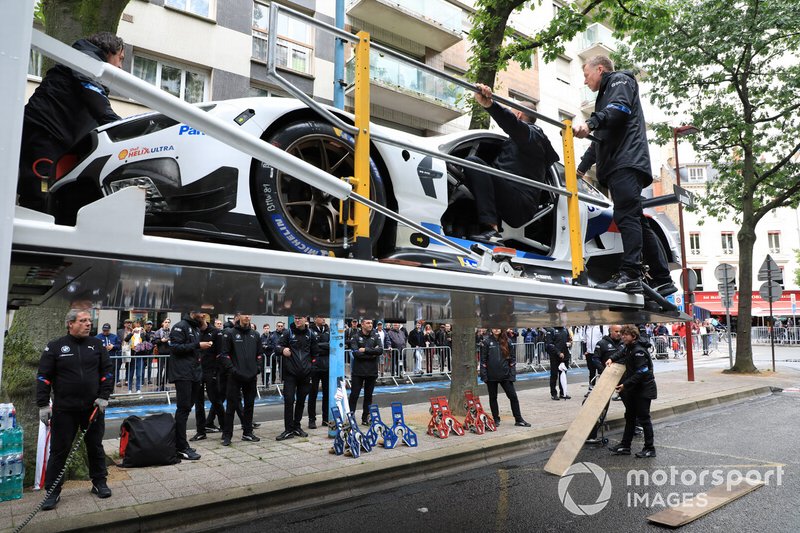 #81 BMW Team MTEK BMW M8 GTE