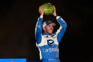 Race Winner Ross Chastain, Niece Motorsports, Chevrolet Silverado TruNorth/Paul Jr. Designs