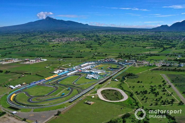 Vista aérea del Autódromo Miguel E. Abed