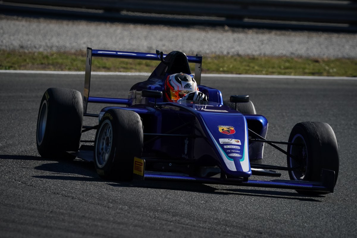 Rafa Câmara em teste de F4