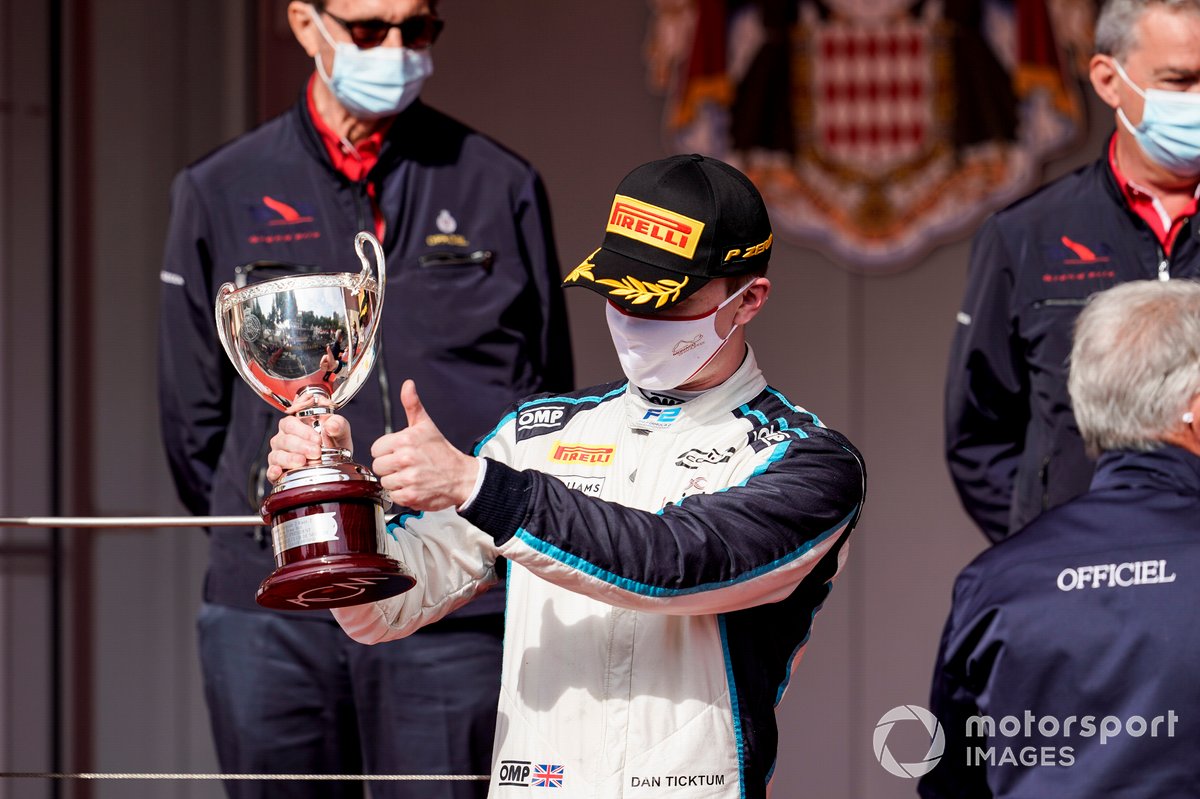 Dan Ticktum, Carlin