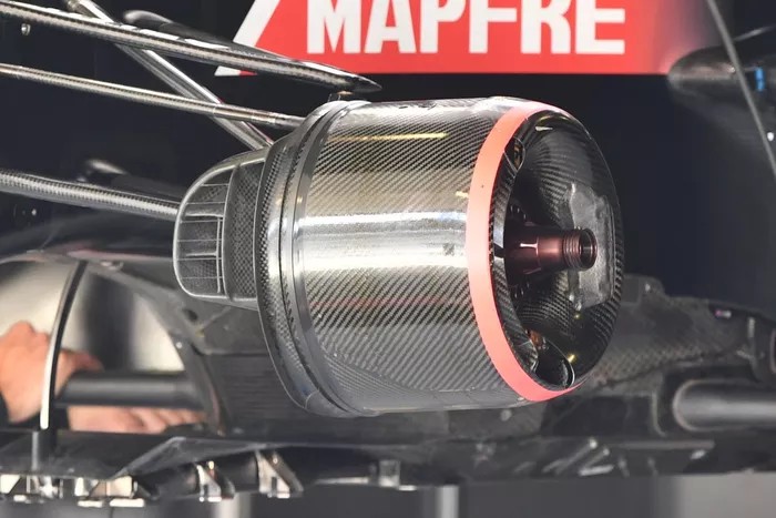Detalle del conducto del freno delantero del Alpine A521