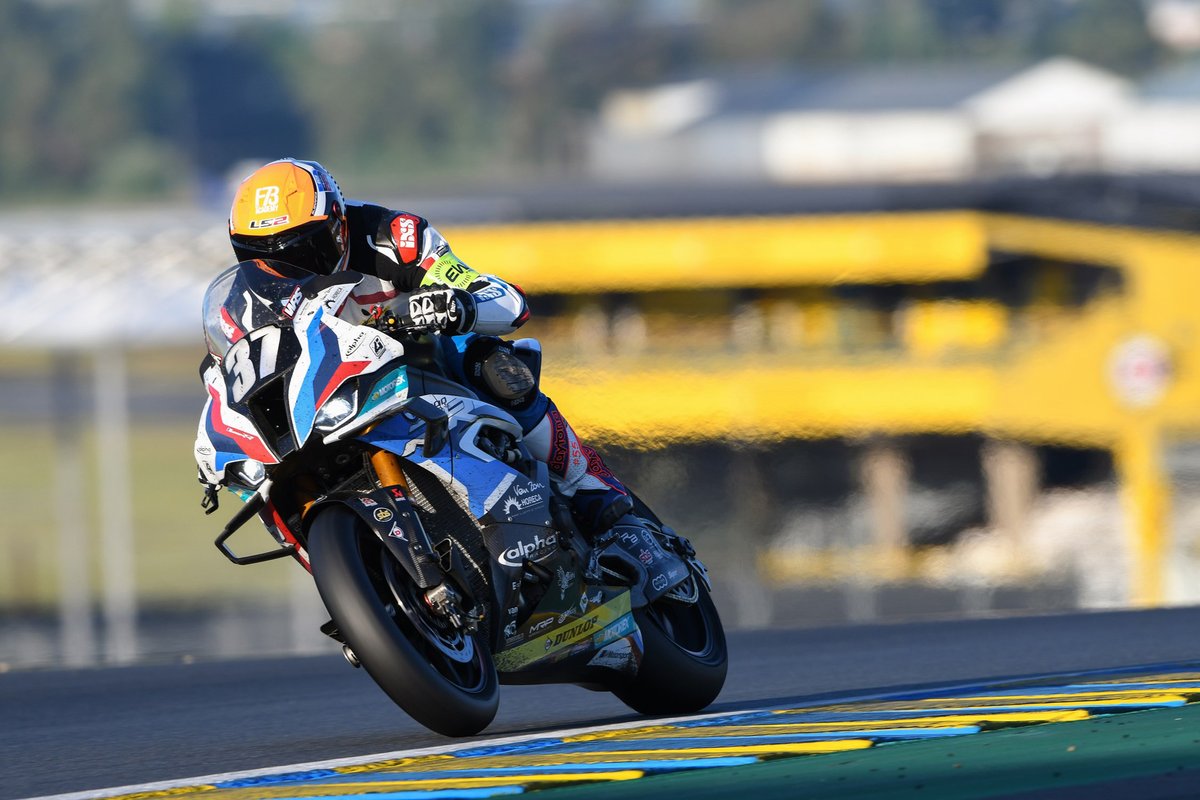 #37 BMW Motorrad: Markus Reiterberger, Illya Mykhalchyk, Javier Fores