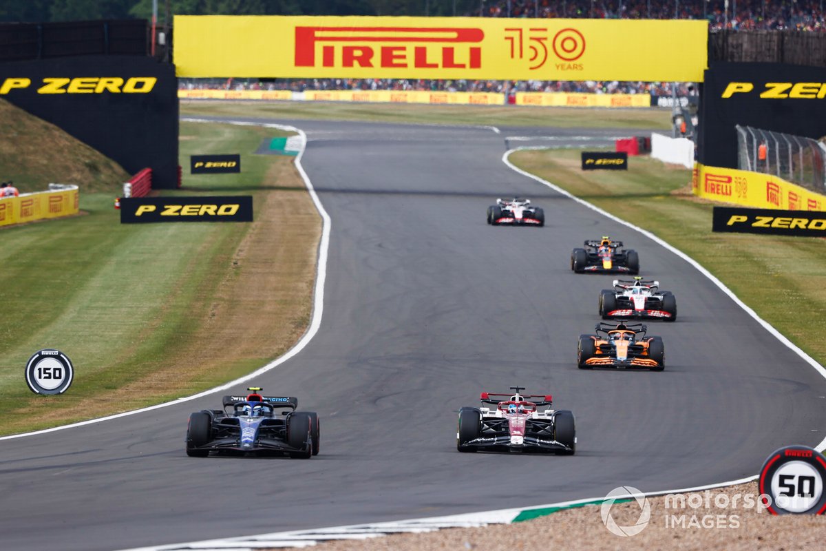 Nicholas Latifi, Williams FW44, lotta con Valtteri Bottas, Alfa Romeo C42