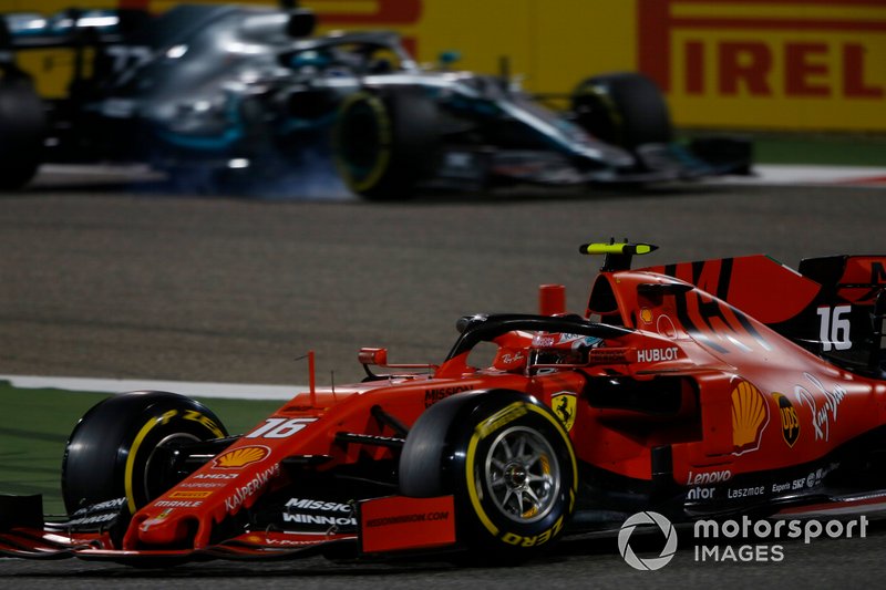 Charles Leclerc, Ferrari SF90, Valtteri Bottas, Mercedes AMG W10