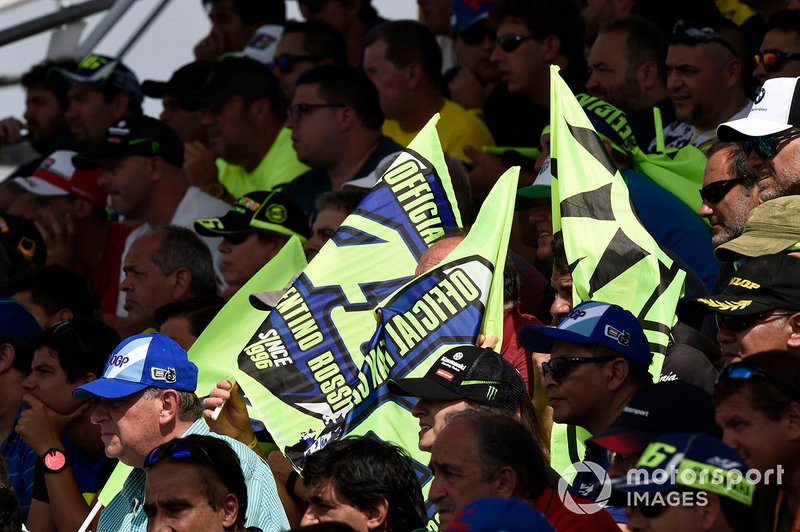 Valentino Rossi, Yamaha Factory Racing fans