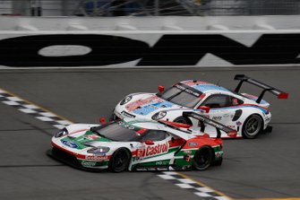 #67 Ford Chip Ganassi Racing Ford GT, GTLM: Ryan Briscoe, Richard Westbrook, Scott Dixon, #912 Porsche GT Team Porsche 911 RSR, GTLM: Mathieu Jaminet, Earl Bamber, Laurens Vanthoor