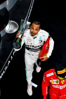 Lewis Hamilton, Mercedes AMG F1 op het podium