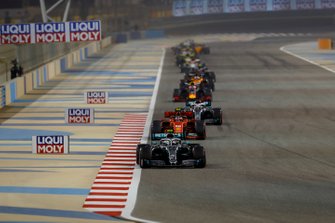 Valtteri Bottas, Mercedes AMG W10, Charles Leclerc, Ferrari SF90, Lewis Hamilton, Mercedes AMG F1 W10