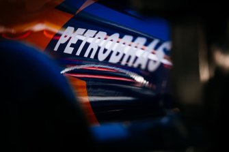 McLaren MCL34, Petrobas logo
