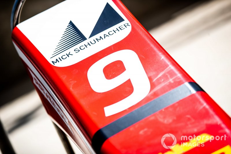 Mick Schumacher, PREMA RACING showing a black armband