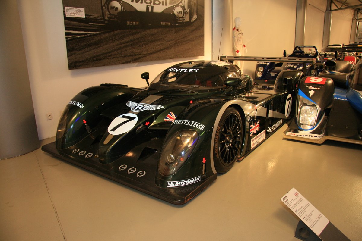2003年:ベントレー・スピード8(Bentley Speed 8)