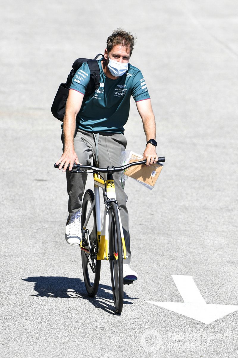 Sebastian Vettel, Aston Martin