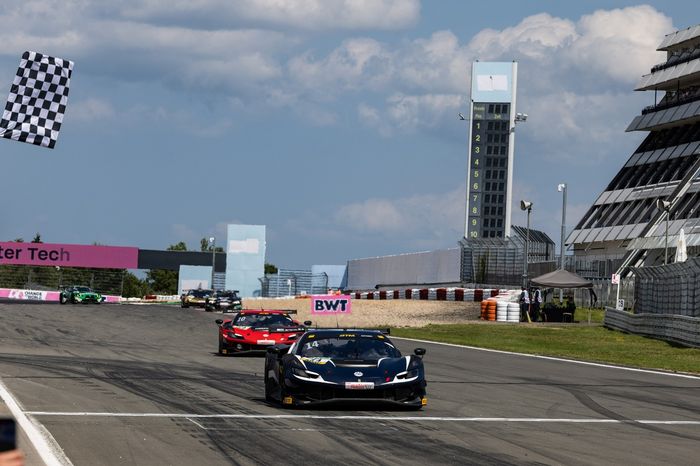 Jack Aitken, Emil Frey Racing Ferrari Ferrari 296 GT3