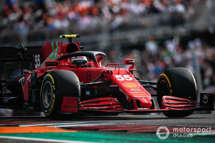 Carlos Sainz Jr., Ferrari SF21