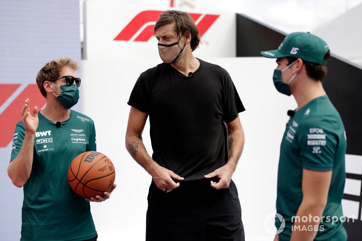 Sebastian Vettel, Aston Martin y Lance Stroll, Aston Martin
