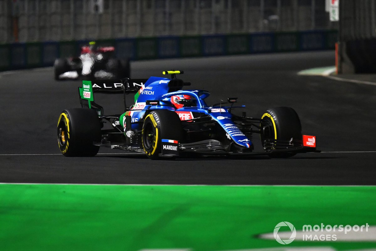 Esteban Ocon, Alpine A521, Antonio Giovinazzi, Alfa Romeo Racing C41
