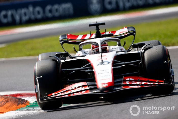 Kevin Magnussen, Haas VF-23