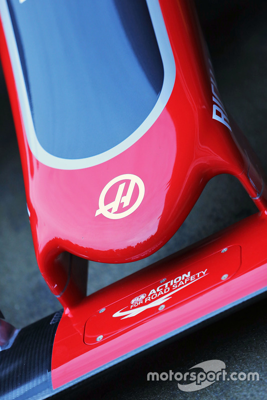 Haas VF-16