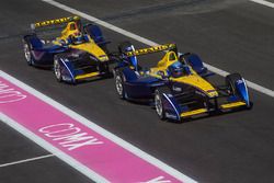 Nicolas Prost, Renault e.Dams et Sébastien Buemi, Renault e.Dams dans la pitlane