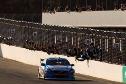 Winner Scott McLaughlin, Garry Rogers Motorsport Volvo