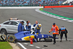 Marcus Ericsson, Sauber C35 crashed in the third practice session