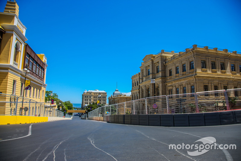 Circuito ciudad de Bakú curva 15