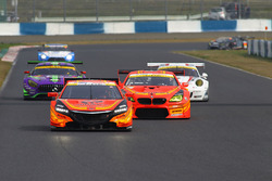 #8 ARTA NSX CONCEPT-GTと#55 ARTA BMW M6 GT3