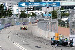 Nelson Piquet Jr., NEXTEV TCR Formula E Team