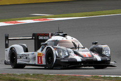 #1 Porsche Team Porsche 919 Hybrid: Timo Bernhard, Mark Webber, Brendon Hartley