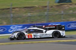 #1 Porsche Team Porsche 919 Hybrid: Timo Bernhard, Mark Webber, Brendon Hartley