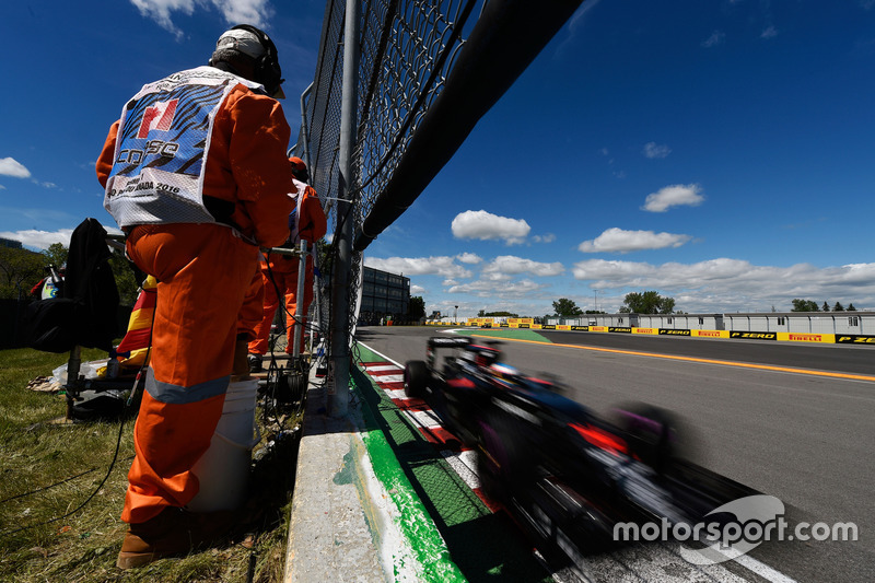 Fernando Alonso, McLaren MP4-31