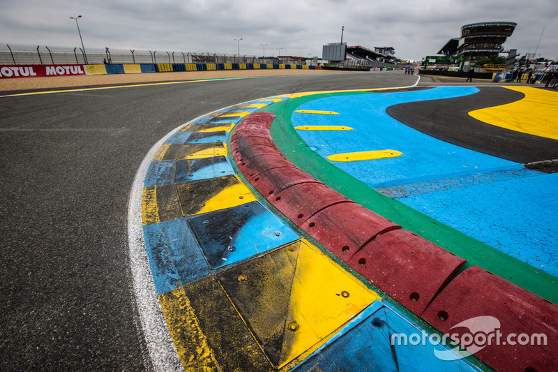 Les vibreurs de la Chicane Ford