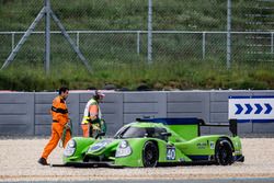 #40 Krohn Racing Ligier JS P2 Nissan: Tracy Krohn, Nic Jonsson, Joao Barbosa in the gravel trap, course marshals to the rescue