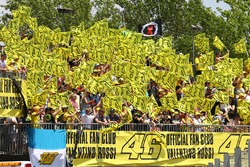 Valentino Rossi, Yamaha Factory Racing fans