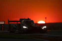 #8 Audi Sport Team Joest Audi R18 e-tron quattro: Lucas di Grassi, Loic Duval, Oliver Jarvis