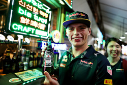 Max Verstappen, Red Bull Racing at Newton Food Centre