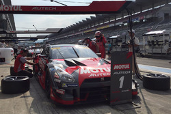 #1 Nismo Nissan GT-R Nismo GT3: Tsugio Matsuda, Ronnie Quintarelli