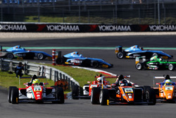 Joseph Mawson, Van Amersfoort Racing; Mick Schumacher, Prema Powerteam